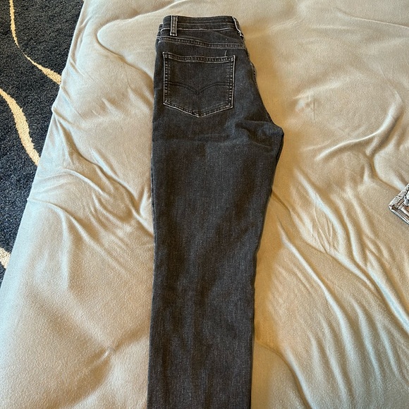 Levis Jeans - Picture 1 of 6
